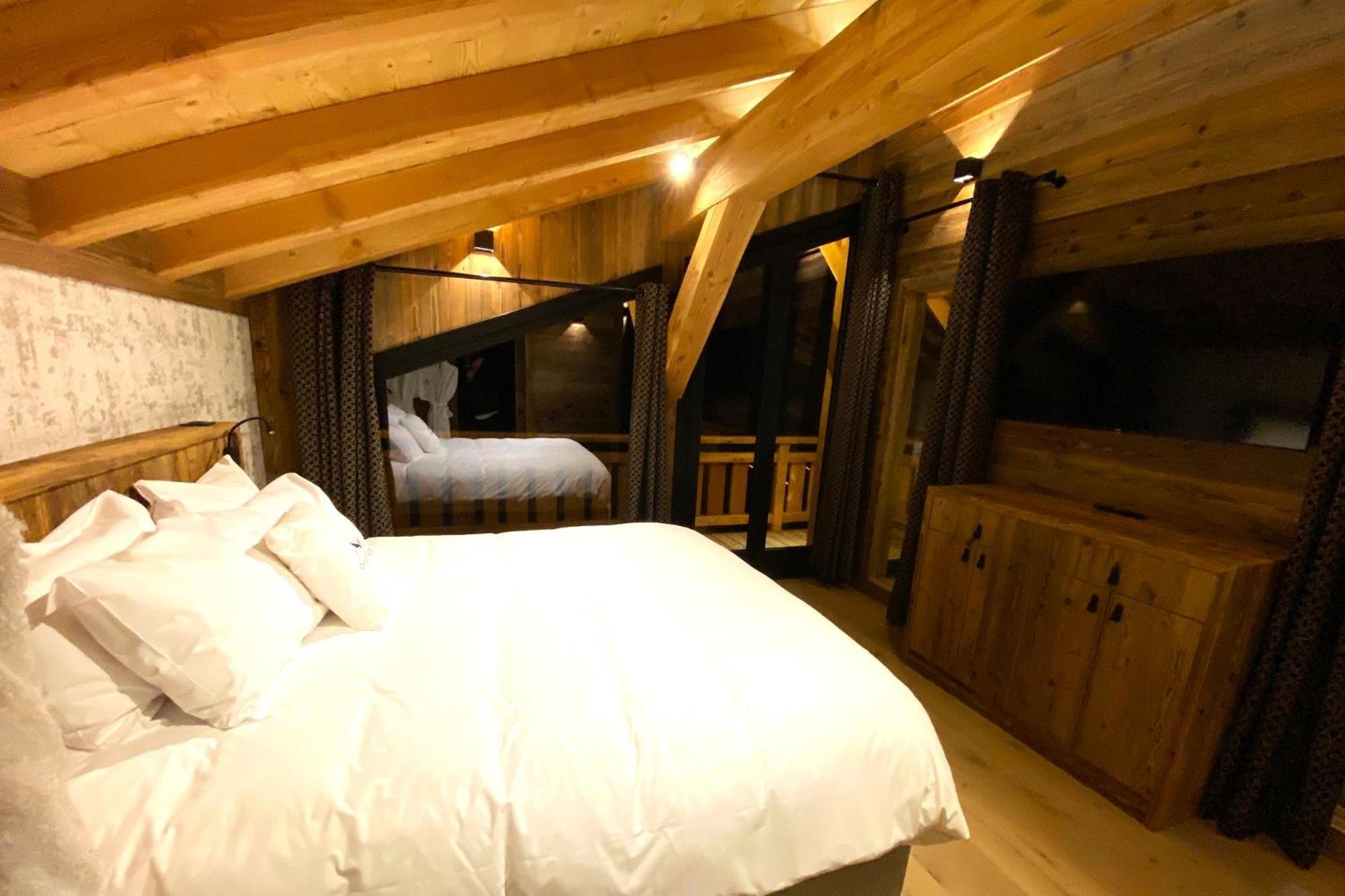 Chalet Aguila - Jacuzzi Et Sauna Panoramique - Construit En 2023 Bolquere Ngoại thất bức ảnh