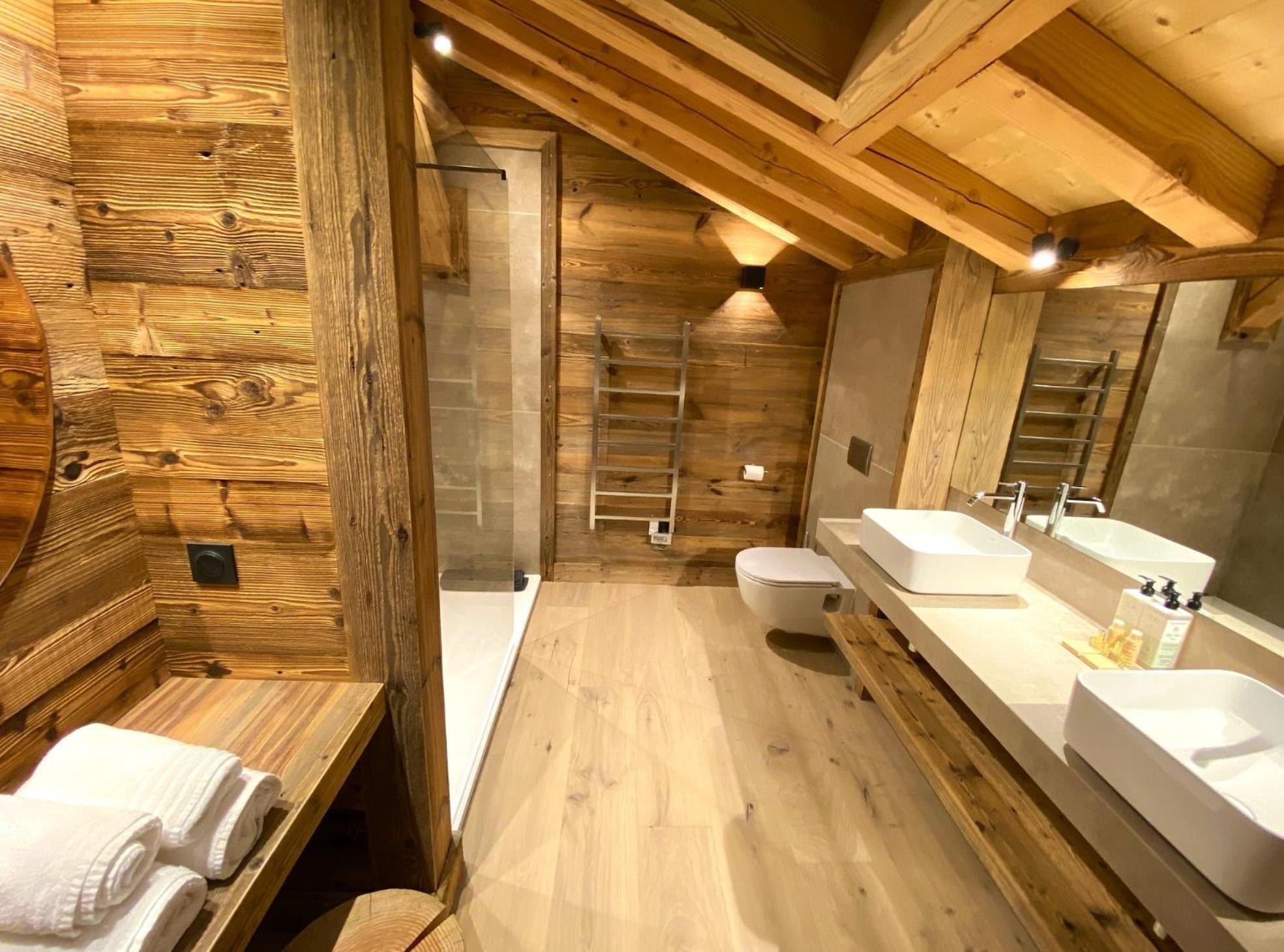 Chalet Aguila - Jacuzzi Et Sauna Panoramique - Construit En 2023 Bolquere Ngoại thất bức ảnh